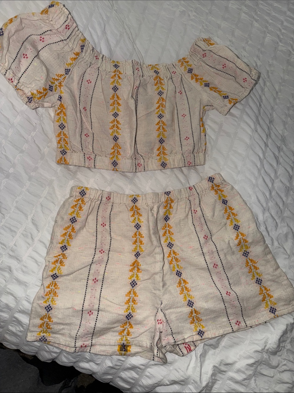 En Creme Cream Embroidered Two-Piece Crop Top and Shorts Set